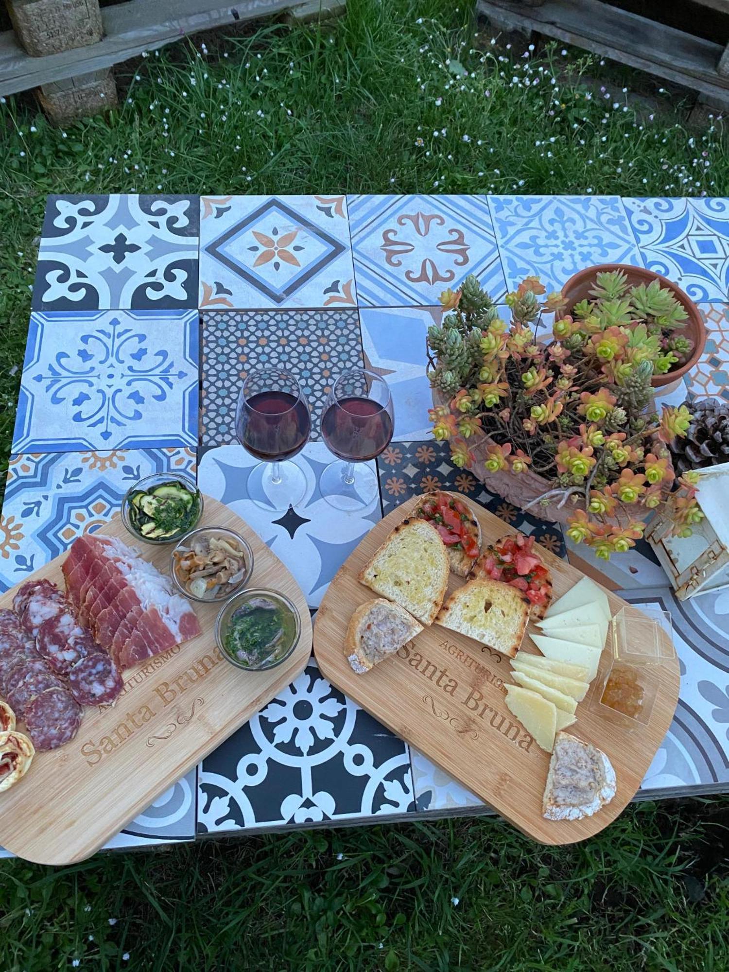 Agriturismo Santa Bruna 볼테라 외부 사진